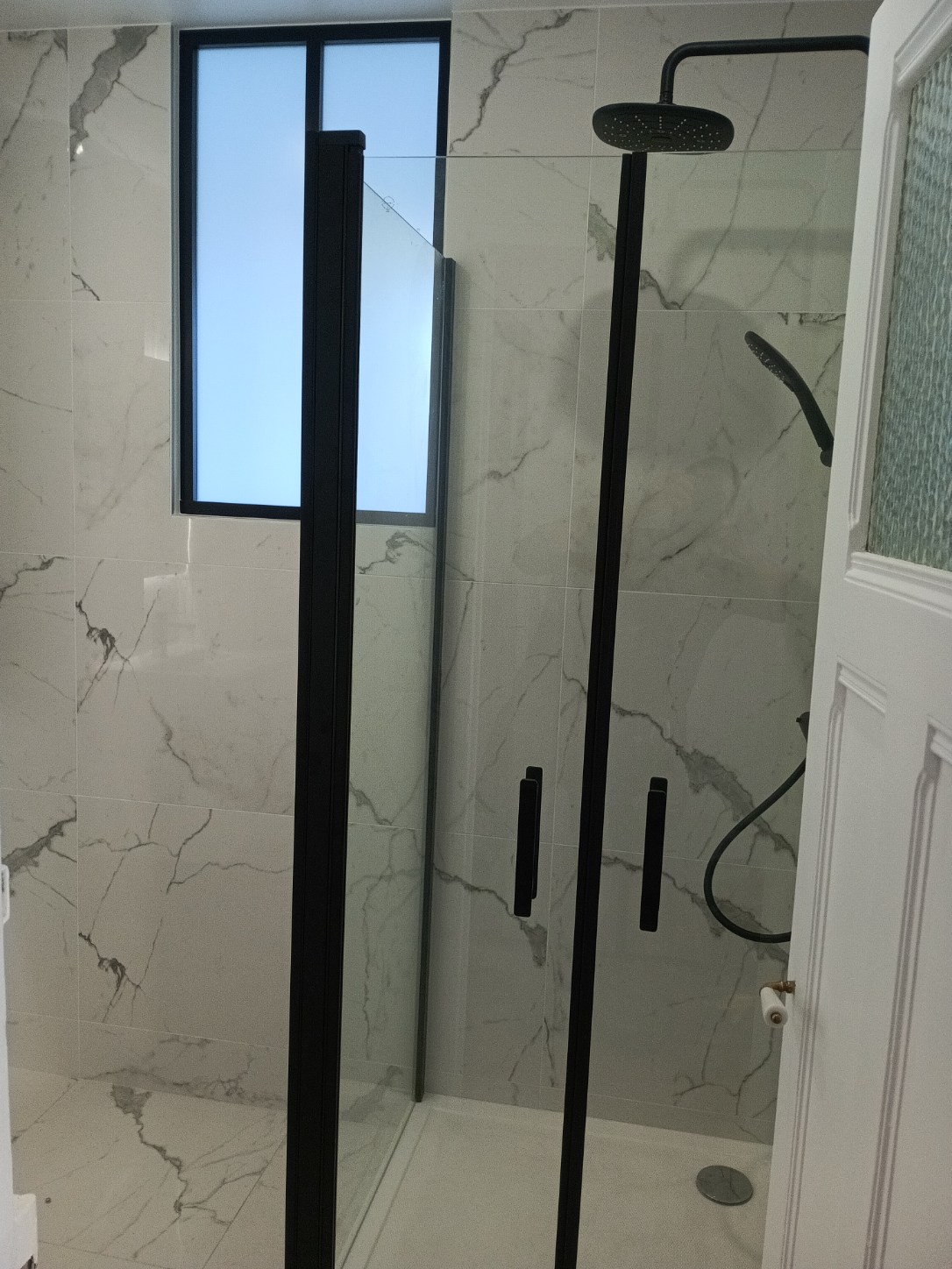 Colombes — Salle de Bain Rénovée